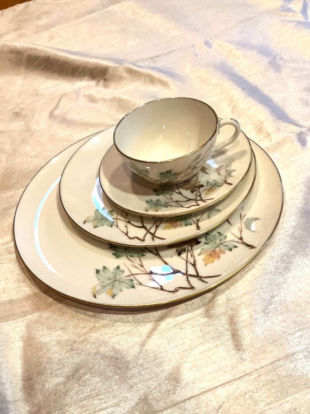 Lenox Westwind Dining Sets (8 available)